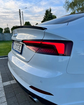 Audi A5 cena 146000 przebieg: 82000, rok produkcji 2018 z Pieniężno małe 529